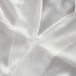 Robe blanche semi transparente